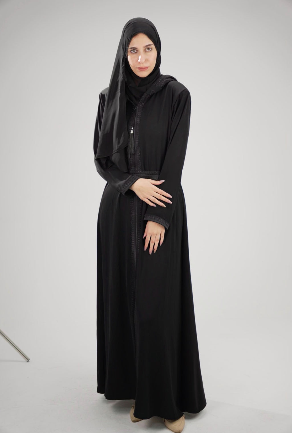 The Eclipse Hooded Abaya – Premium Korean Silk