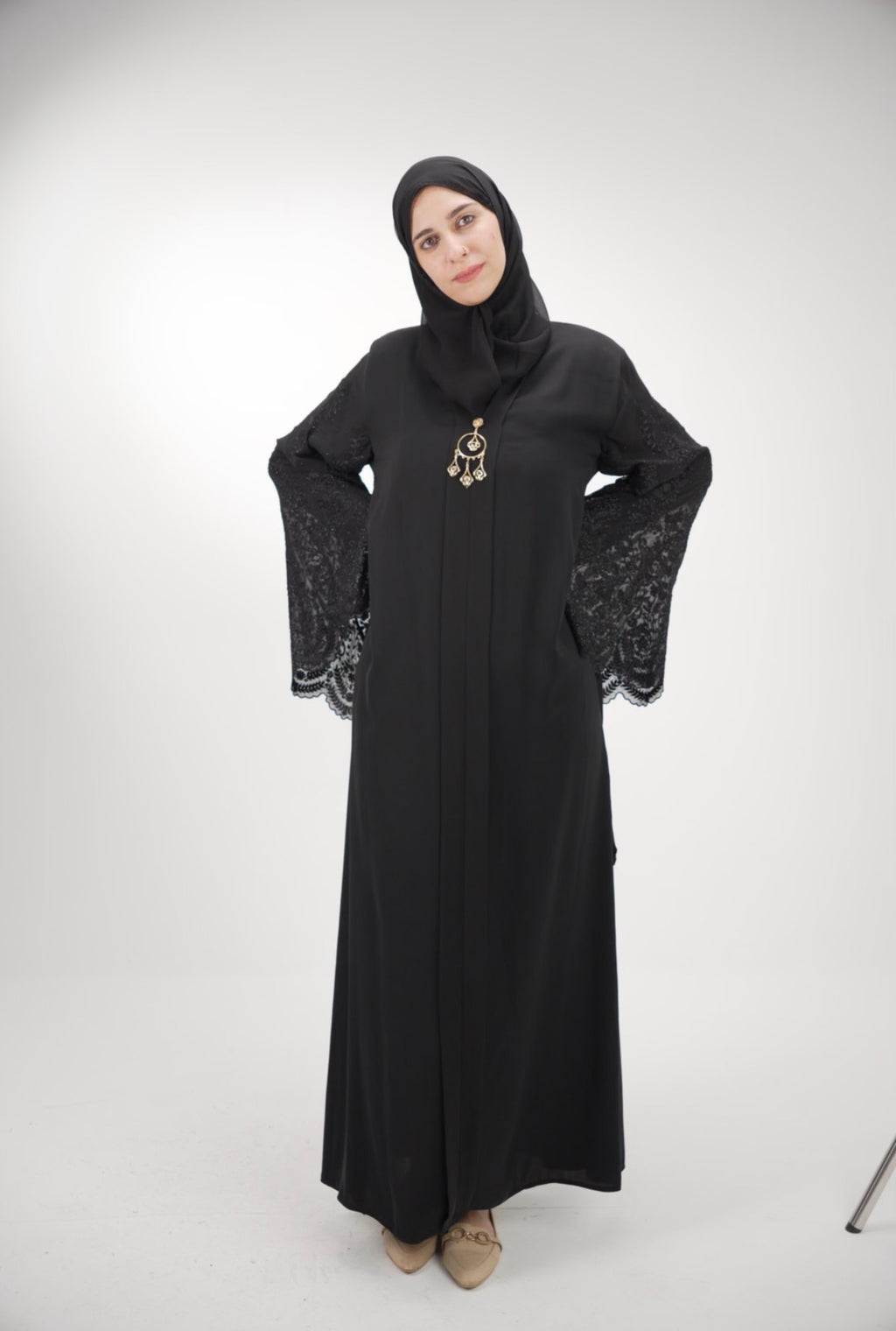 Elegant Midnight Noir Abaya with Scalloped Lace Bell Sleeves