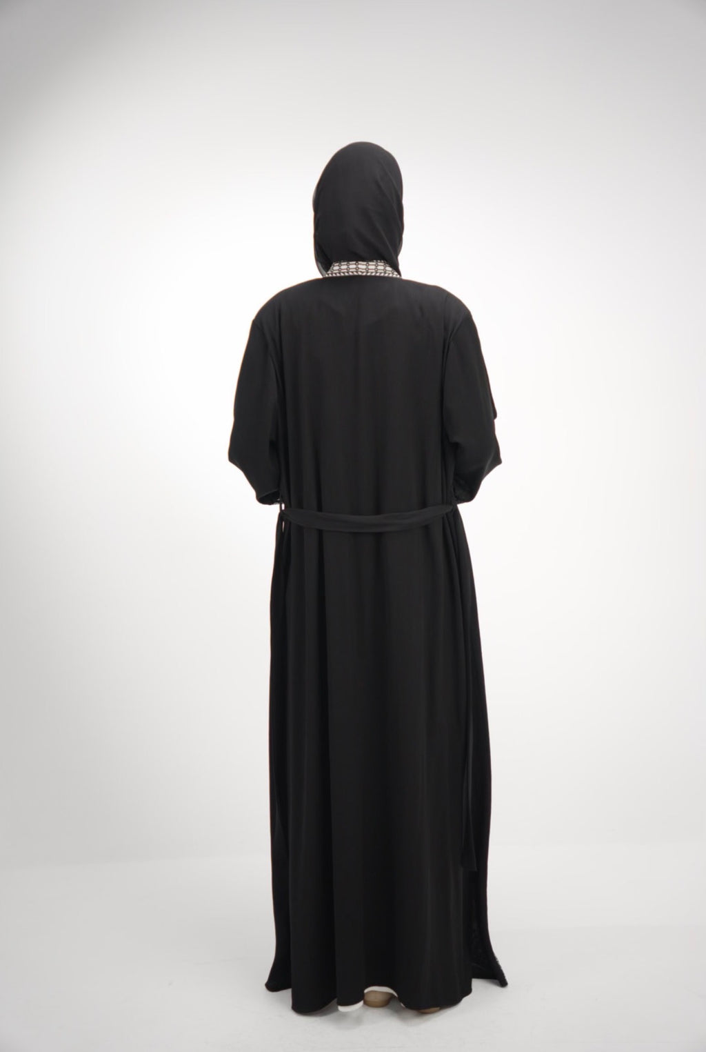 Elegant Black & Ivory Embroidered Abaya