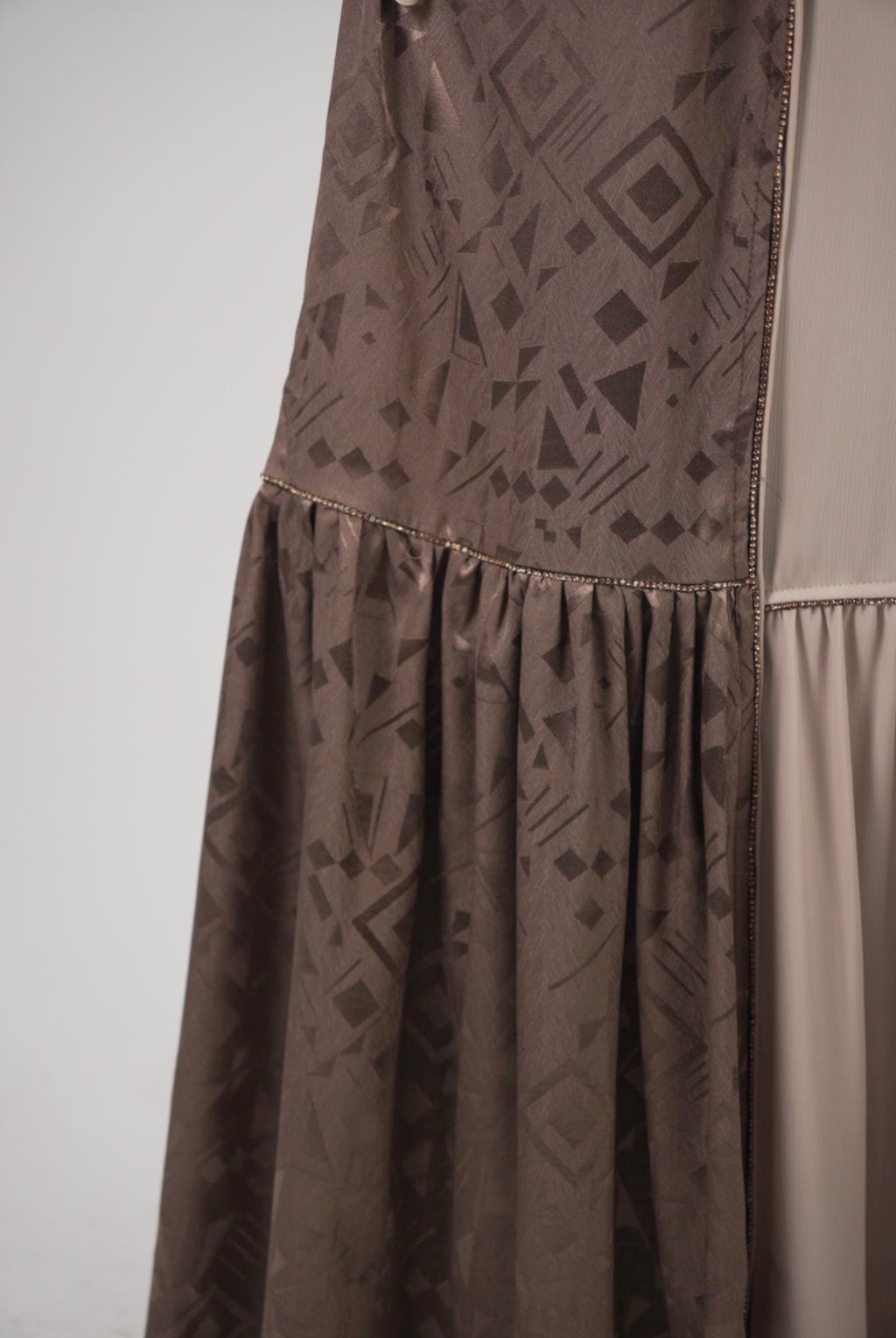 Geometric two piece Luxe Open Abaya – Earth Tones & Satin Finish Mocha Brown