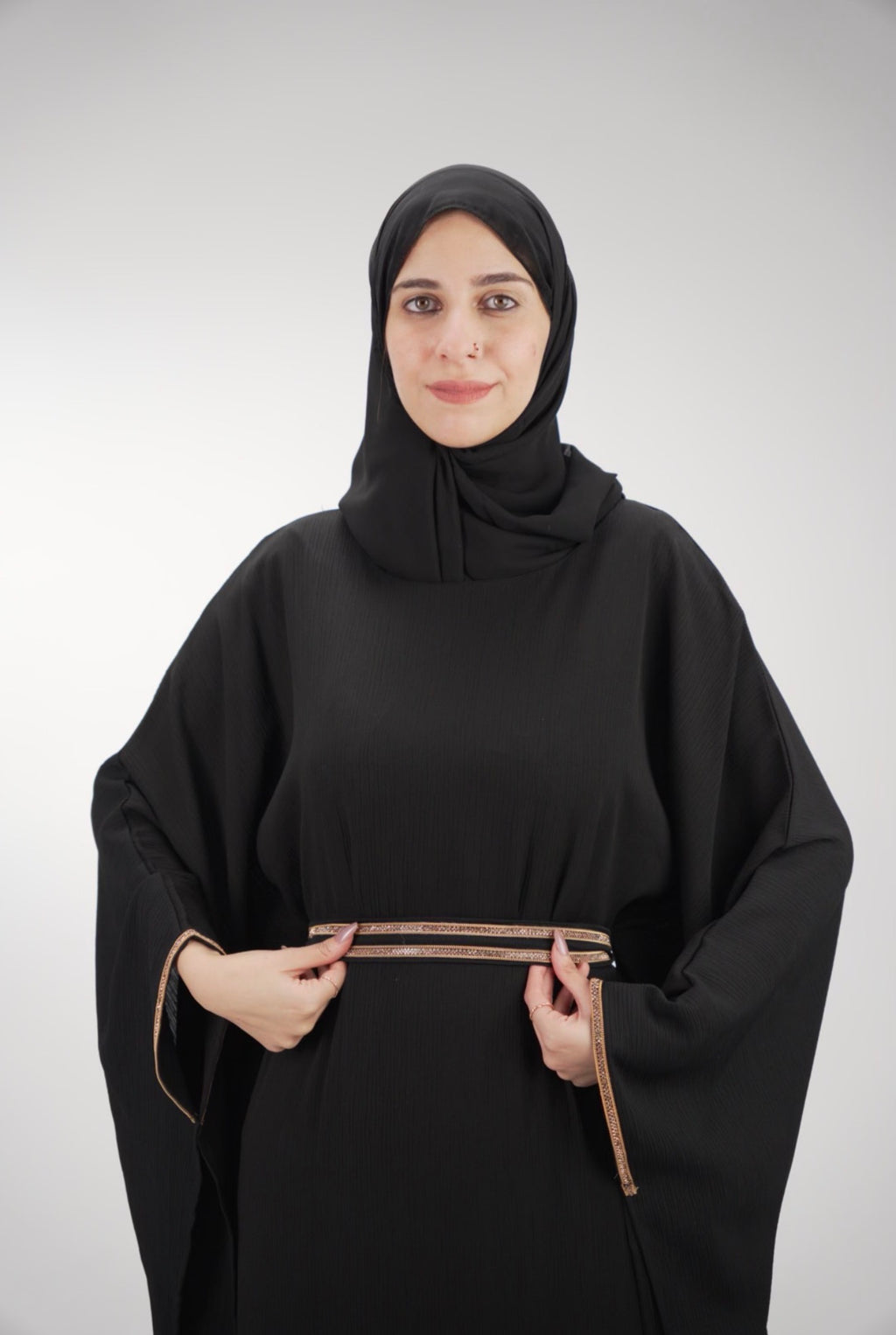 The Luxe Onyx Minimalist Closed Front Abaya Black