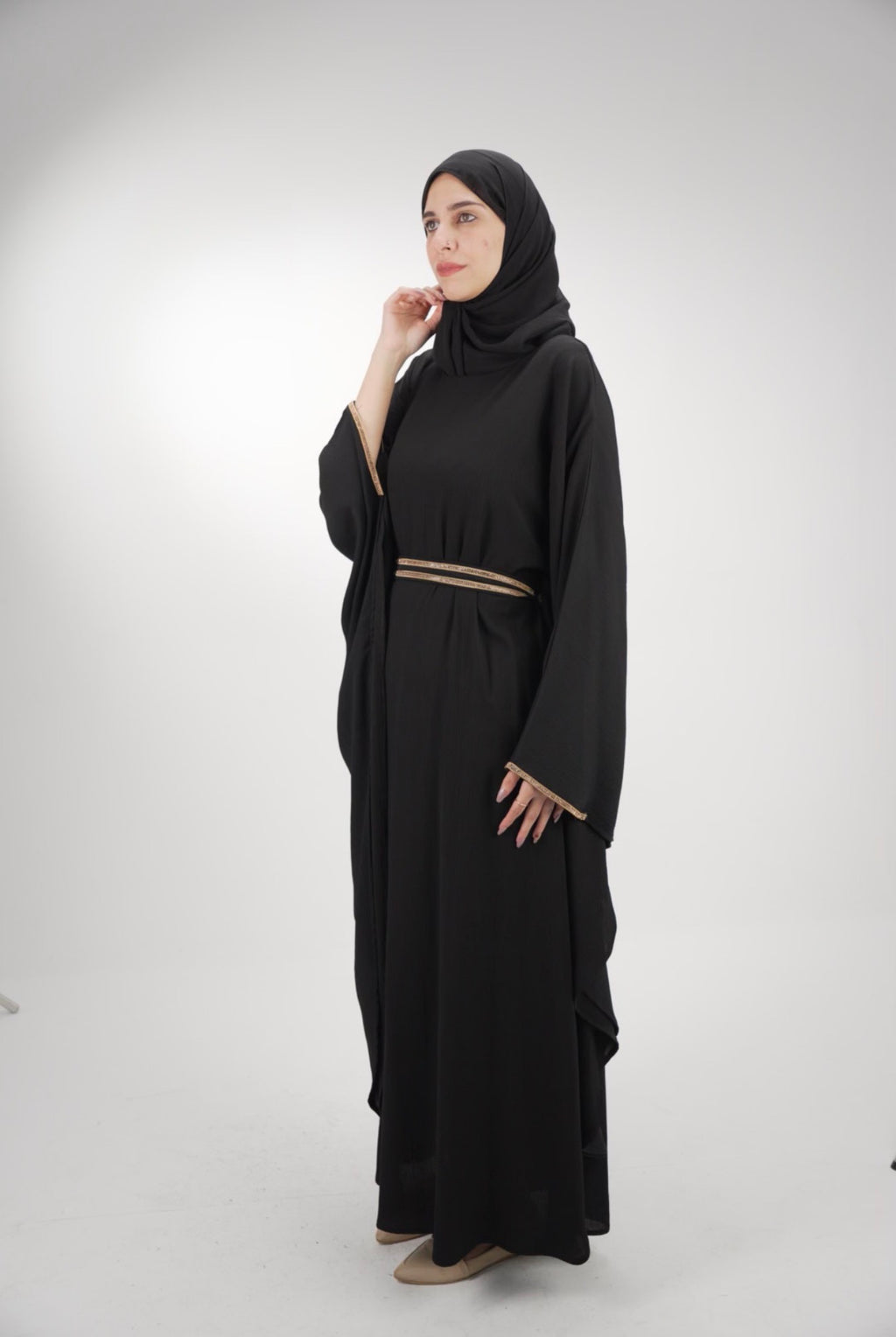 The Luxe Onyx Minimalist Closed Front Abaya Black