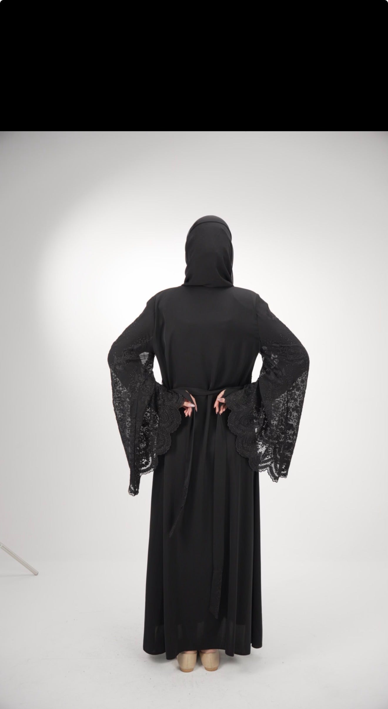 Elegant Midnight Noir Abaya with Scalloped Lace Bell Sleeves