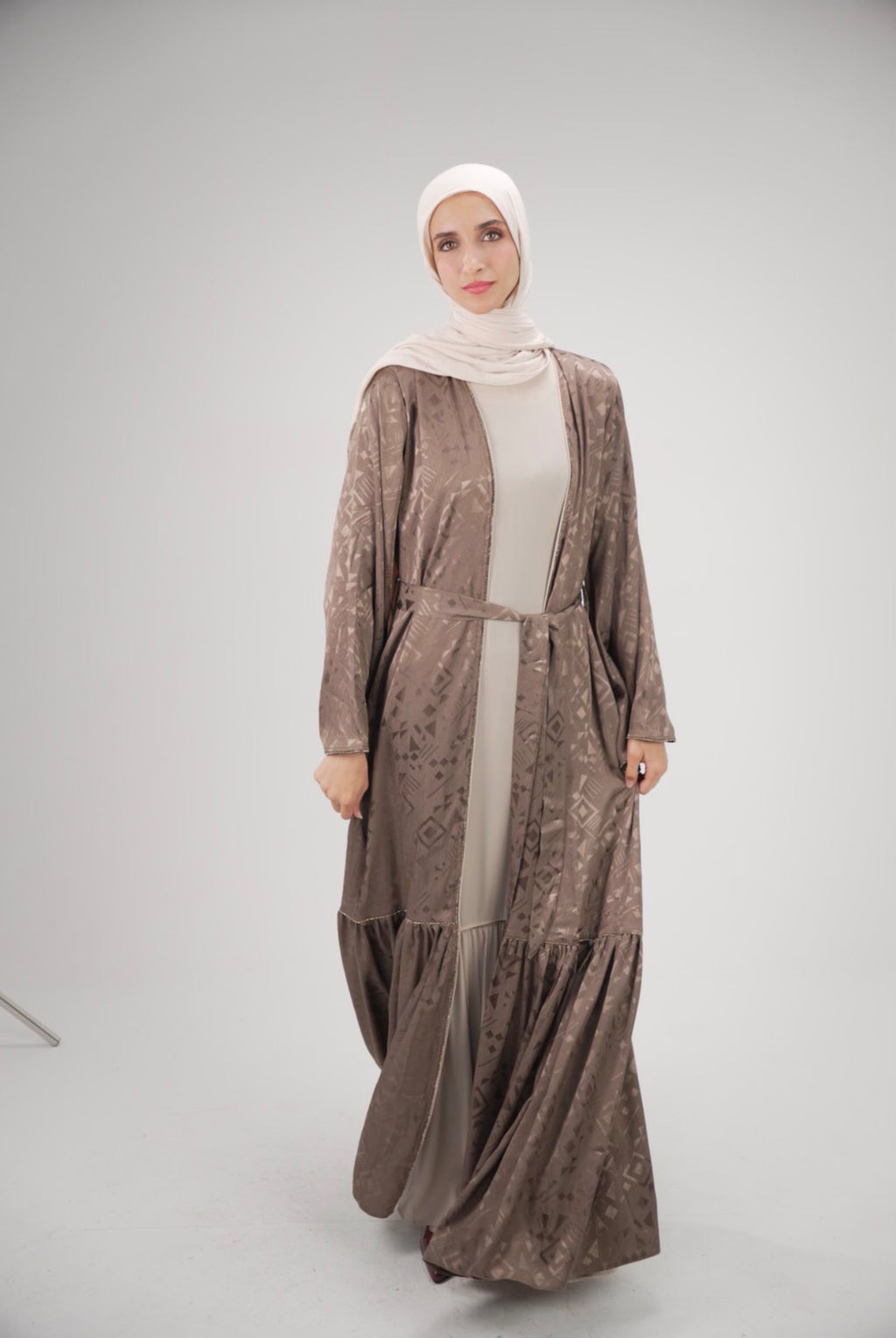 Geometric two piece Luxe Open Abaya – Earth Tones & Satin Finish Mocha Brown