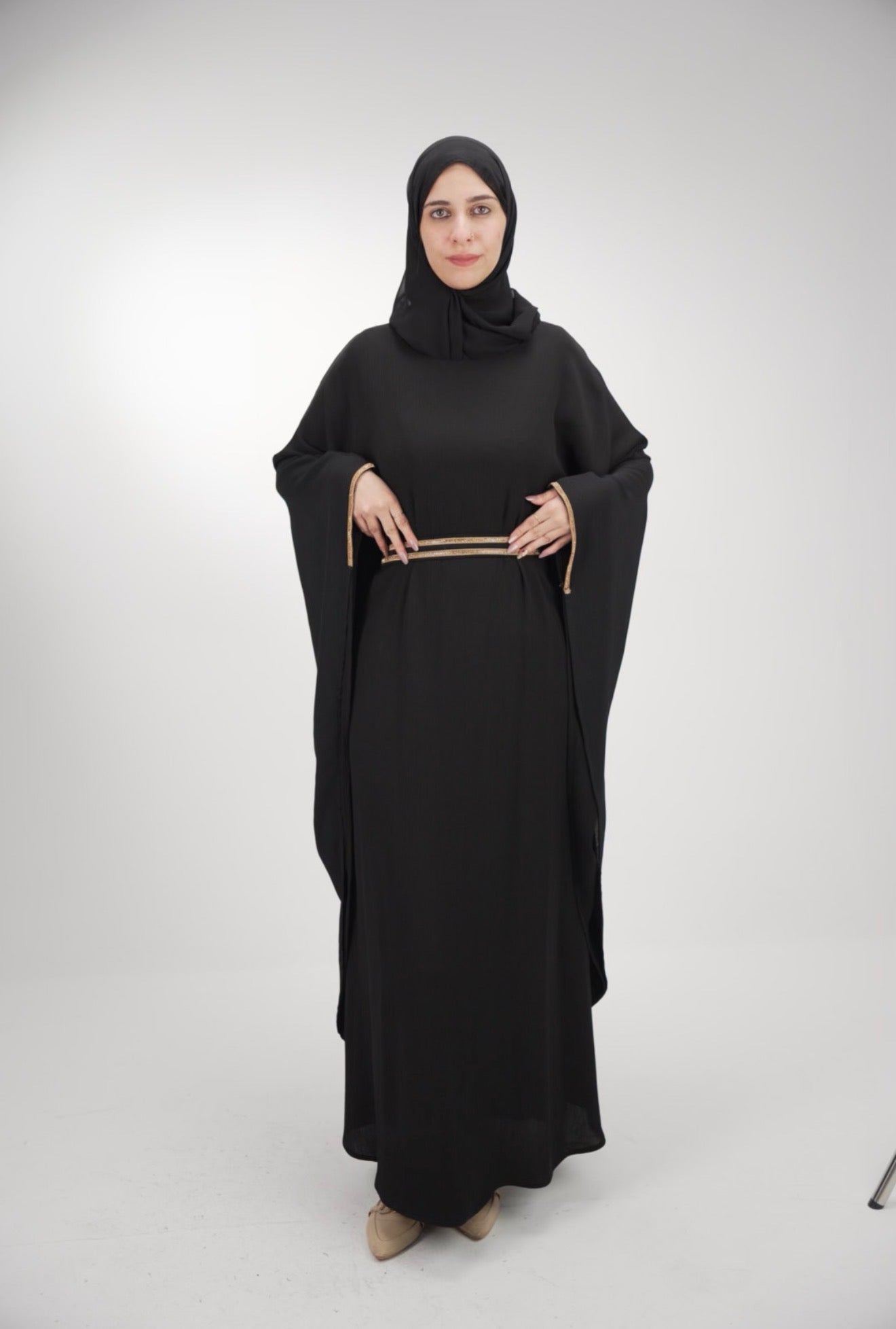 The Luxe Onyx Minimalist Closed Front Abaya Black